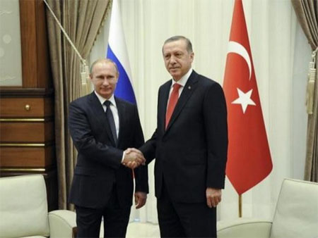 Tổng thống Nga Vladimir Putin và người đồng cấp Thổ Nhĩ Kỳ Tayyip Erdogan trong cuộc gặp tại Ankara tháng 12/2014
